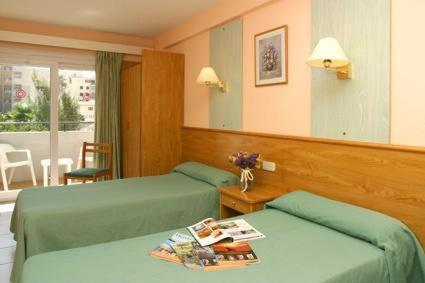 Kontiki Playa Hotel Playa de Palma  Room photo